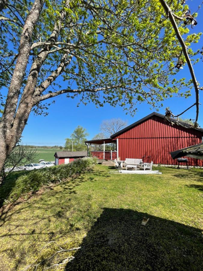 A Countryside Villa Close To Uppsala! Bagian luar foto