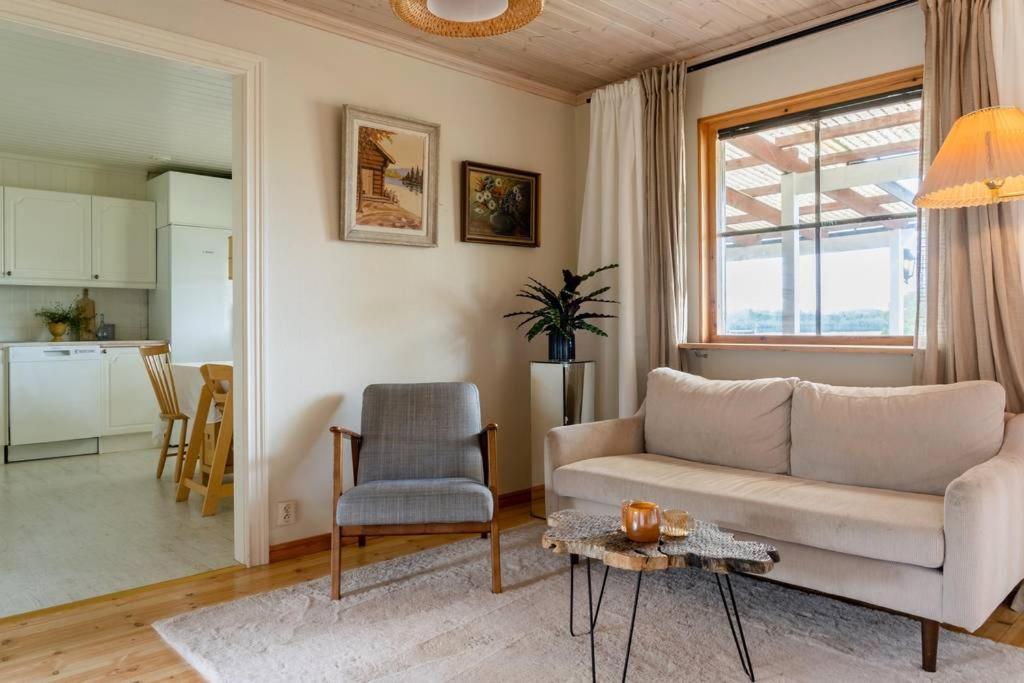 A Countryside Villa Close To Uppsala! Bagian luar foto