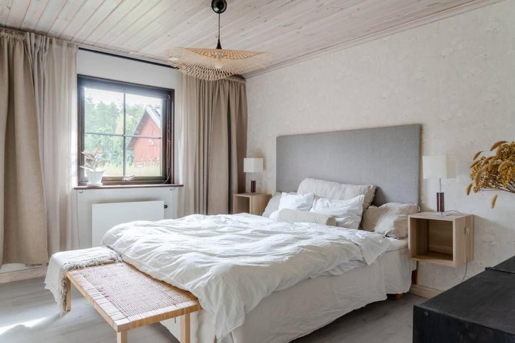 A Countryside Villa Close To Uppsala! Bagian luar foto